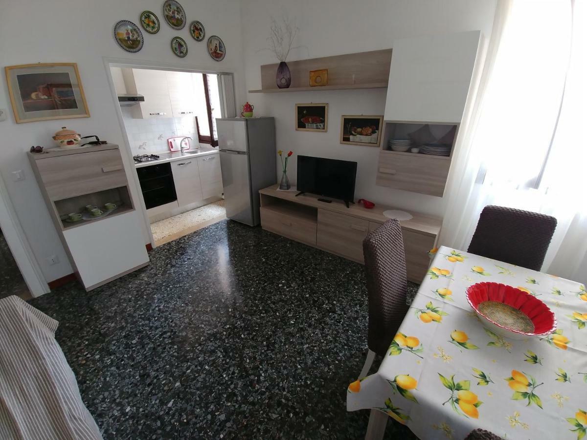 Апартаменты Casa Sabotino Венеция Экстерьер фото